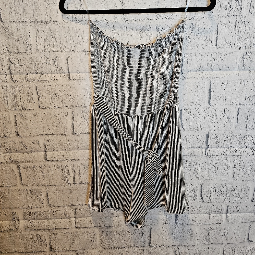 CAUTION TO THE WIND striped grey romper